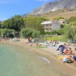 Apartment By The Sea Duce, Omis - 946 Duce