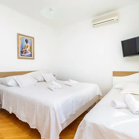 Apartment By The Sea Duce, Omis - 946