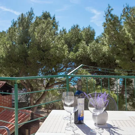 Apartment By The Sea Duce, Omis - 946 *
