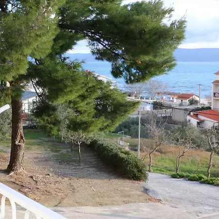 By The Sea - Omis - 946 דירה *