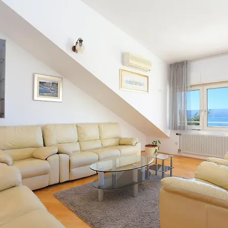 By The Sea - Omis - 946 דירה *