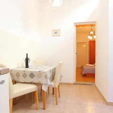 By The Sea Duce, Omis - 946 Apartment *