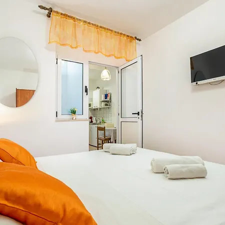 By The Sea - Omis - 946 *